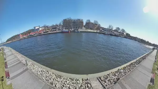Widok na port w Mrzeżynie - live