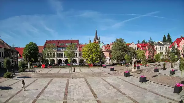 Widok z kamery na Myślenice – miasto powiatowe w woj. małopolskim.