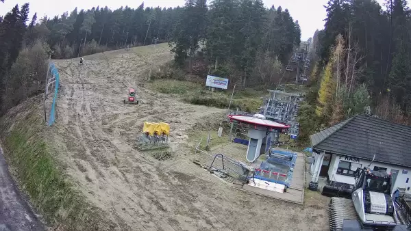 Widok na Sport Arena Myślenice - bramki