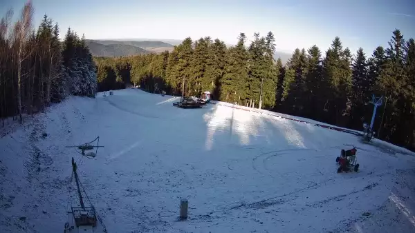 Kompleks Sport Arena Myślenice - widok na oślą łączkę