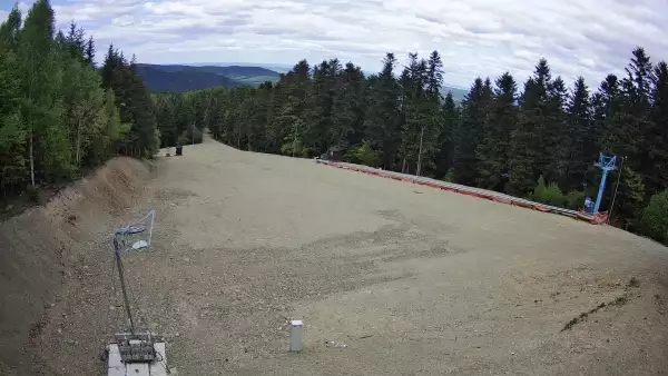 Kompleks Sport Arena Myślenice - widok na oślą łączkę