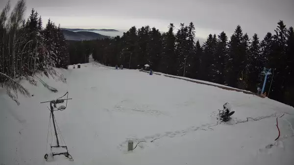 Kompleks Sport Arena Myślenice - widok na oślą łączkę