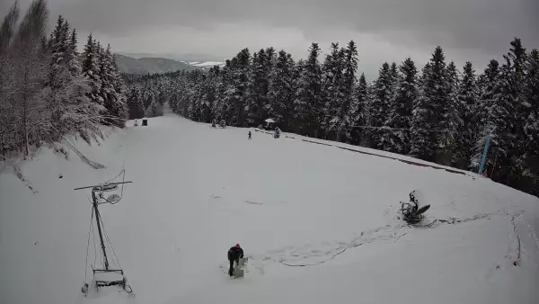Kompleks Sport Arena Myślenice - widok na oślą łączkę