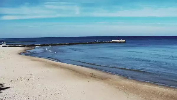 Widok z kamery na molo i plażę w Niechorzu - NOWOŚĆ