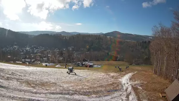 Widok z Kamery na stok w Nowej Osadzie.