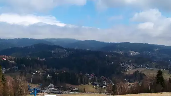 Wyciąg Narciarski - Zadział, widok na okolicę NOWOŚĆ