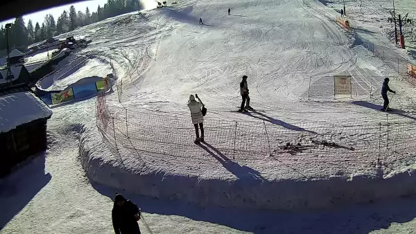 Widok na stok narciarski Zadział koło Nowego Targu.