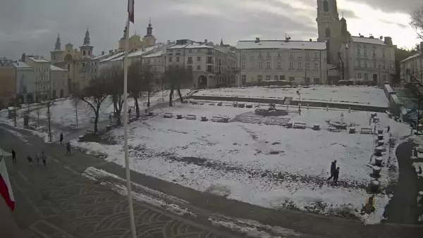 PRZEMYŚL - widok na rynek NOWOŚĆ