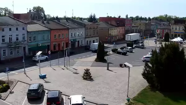 Obrotowa kamera HD w centrum Rakoniewic.