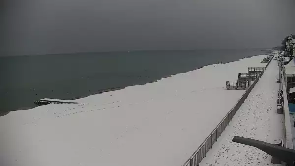 Widok na Promenadę i Plażę w Sarbinowie