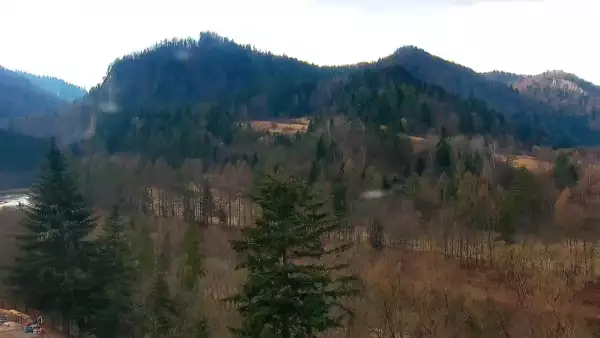 Widok z pienińskiego schroniska Orlica