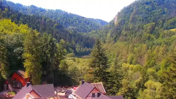 Widok z pienińskiego schroniska Orlica