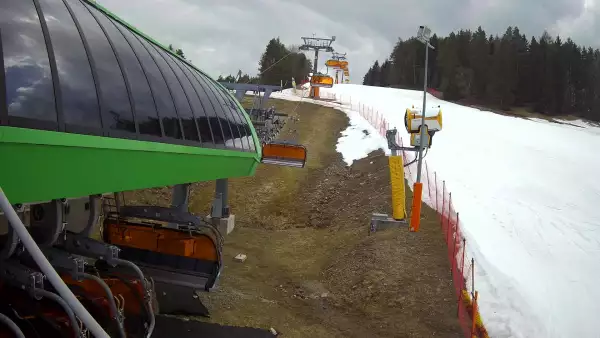 Dolna stacja kolei krzesełkowej w Krynicy Zdroju