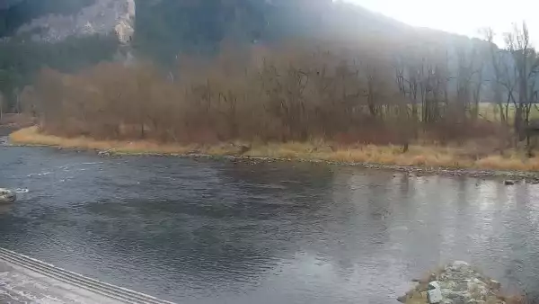 Szczawnica i widok na Dunajec i tratwy flisaków.