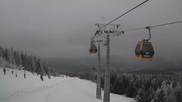 Widok na górną część stacji narciarskiej Ski&Sun.