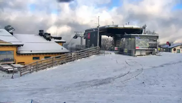 Widok z Kamery na Halę Skrzyczeńską - NOWOŚĆ