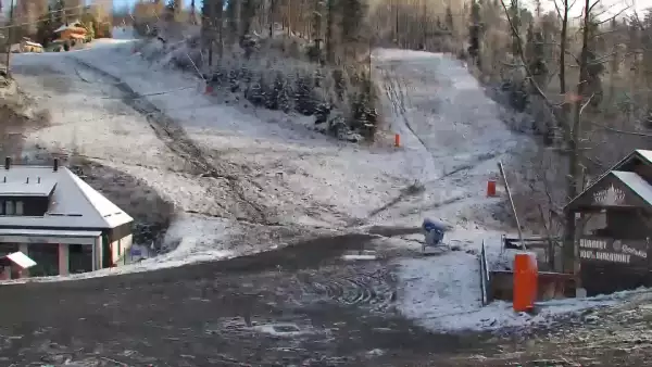 Widok z dolnej stacji Szczyrk Mountain Resort w Solisku