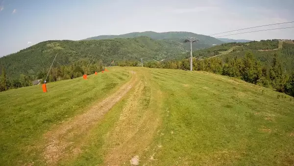 Szczyrkowski zaprasza narciarzy i snowboardzistów