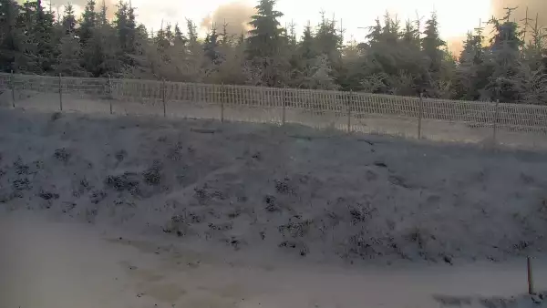 Widok ze Zbójnickiej Kopy w Szczyrku.