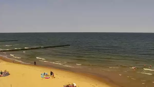 Kamera z widokiem na plażę i morze w Trzęsaczu - Powiat Gryficki