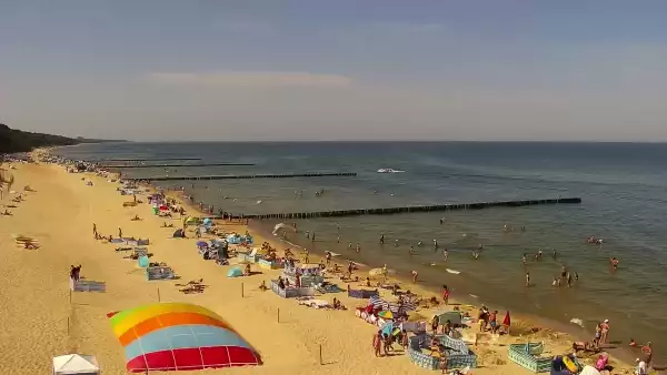 Kamera z widokiem na plażę i morze w Trzęsaczu - Powiat Gryficki