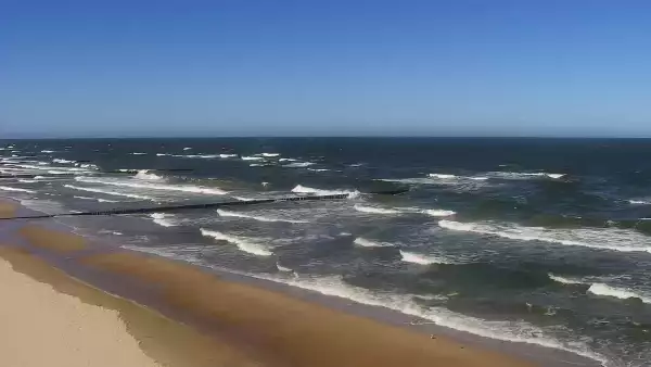 Kamera z widokiem na plażę i morze w Trzęsaczu - Powiat Gryficki