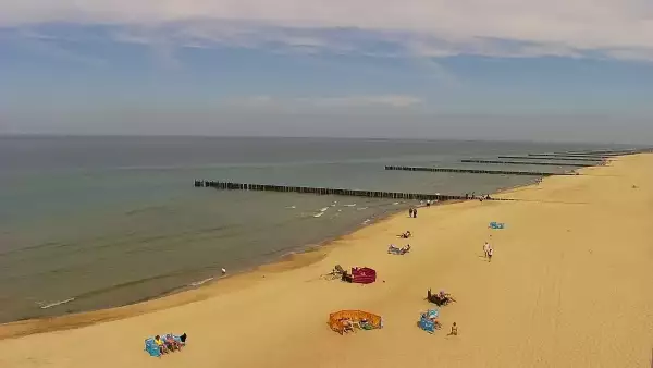 Kamera z widokiem na plażę i morze w Trzęsaczu - Powiat Gryficki