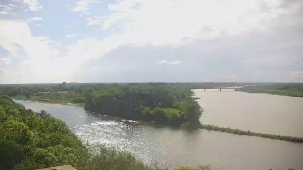 Widok z Kamery na styk rzeki Narew z Wisłą