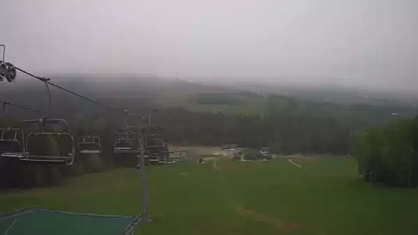 Widok na stok w TYLICZ.SKI w Beskidzie Sądeckim