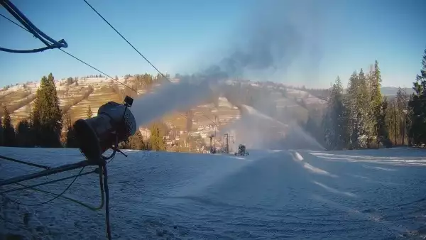 Widok z górnej części wyciągu U Jędrola