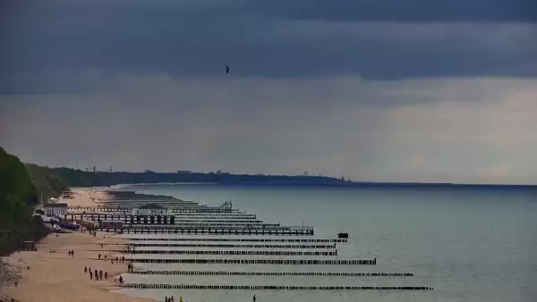 Ustronie Morskie widok z kamery na plażę