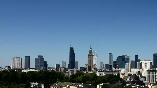 Warszawa - widok na centrum stolicy NOWOŚĆ