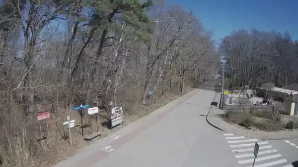 Ujęcie na część deptaka w Wiciu nad morzem