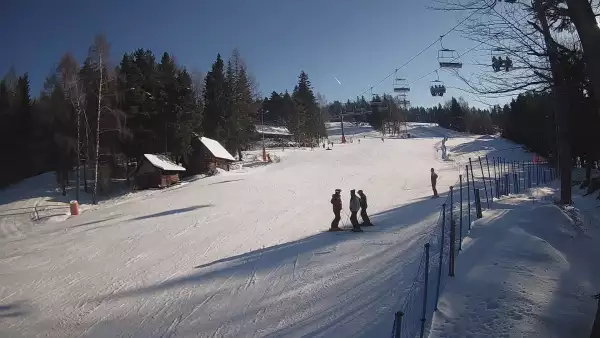 Widok na trasę narciarską Wierchomla szałas