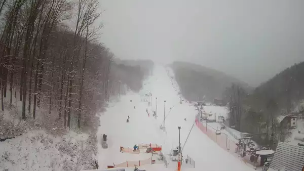 WISŁA HOTEL STOK - widok na dolną trasę