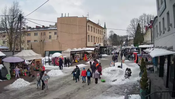 Widok z Kamery na deptak w WIŚLE na żywo