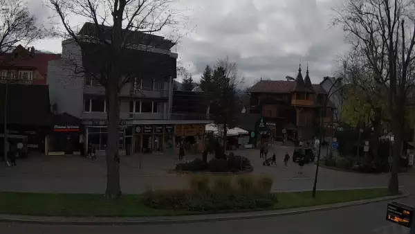 Zakopane - ujęcie na Krupówki NOWOŚĆ