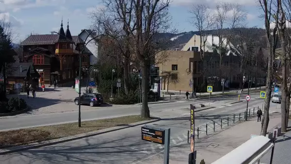 Zakopane - ujęcie na Krupówki NOWOŚĆ