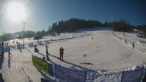 Widok na stację narciarską Zebra znajdującą się na Podhalu