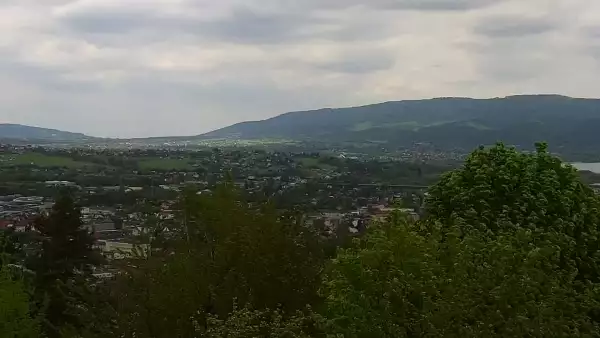 Widok z Kamery na panoramę Żywca i okolic.