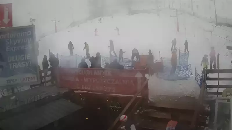 Widok na orczyk ANTKI w kompleksie narciarskim Zieleniec Sport Arena