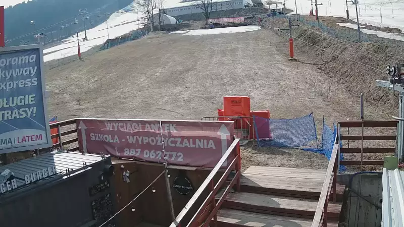 Widok na orczyk ANTKI w kompleksie narciarskim Zieleniec Sport Arena