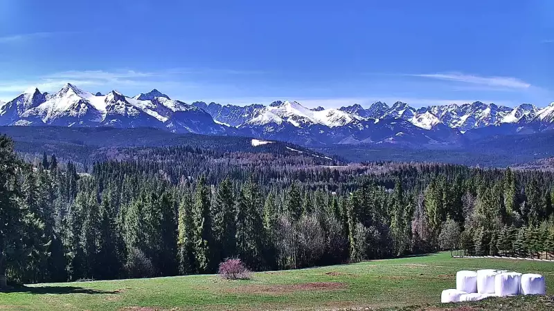 Panorama Tatr z Bukowiny Tatrzańskiej