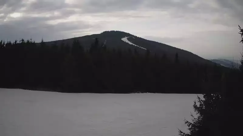 Widok na trasę zjazdową w Czarna Góra Resort Sienna