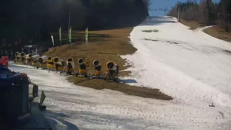 Kamera na żywo na stok Czarny- Groń w Rzykach.