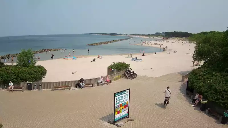 Widok na plażę wschodnią w Darłówku