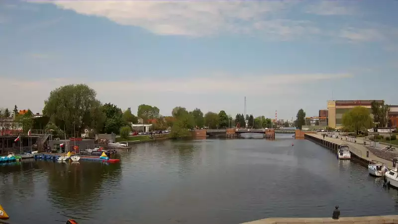 Widok na rzeke Elbląg i Bulwar Zygmunta Augusta