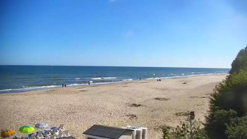 Widok z Kamery na plażę z kurortu Jastrzębia Góra