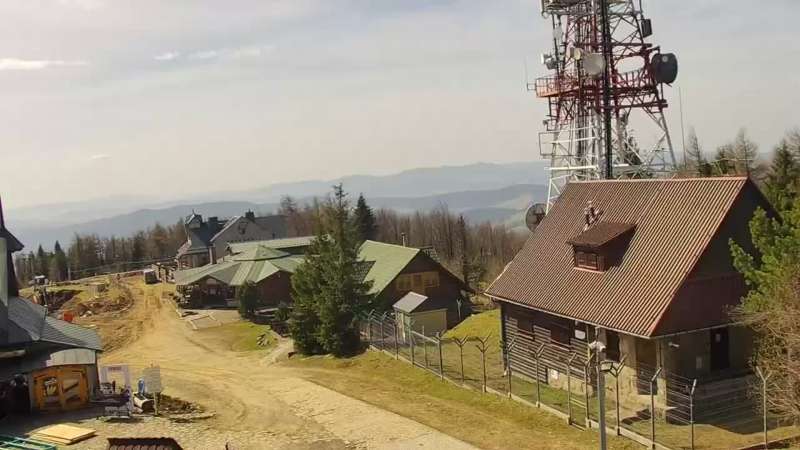 Widok na Tatry z obrotowej kamery na Jaworzynie Krynickiej