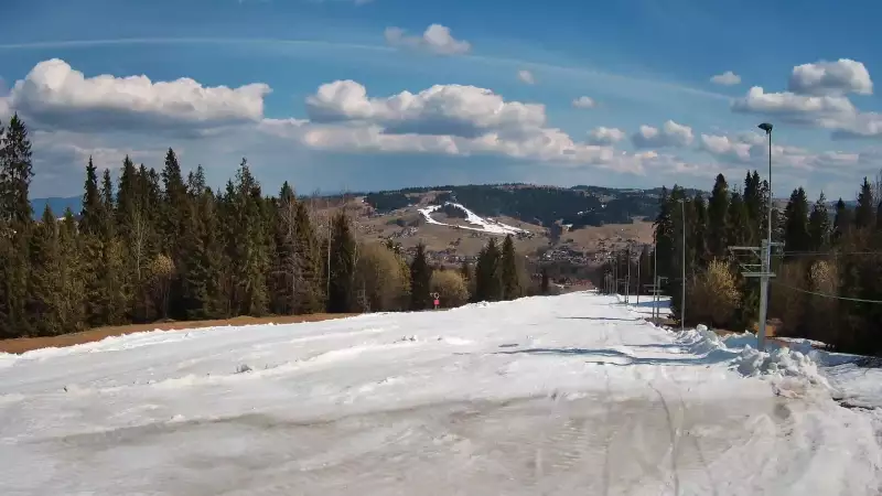 Kaniówka - widok z górnej stacji NOWOŚĆ